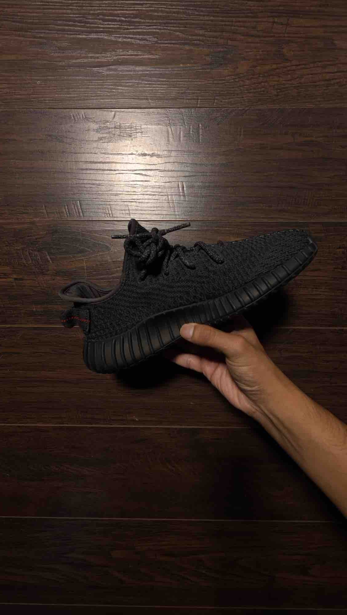 adidas Yeezy Boost 350 V2 Black (Non-Reflective) [USED] - 6.5 Y