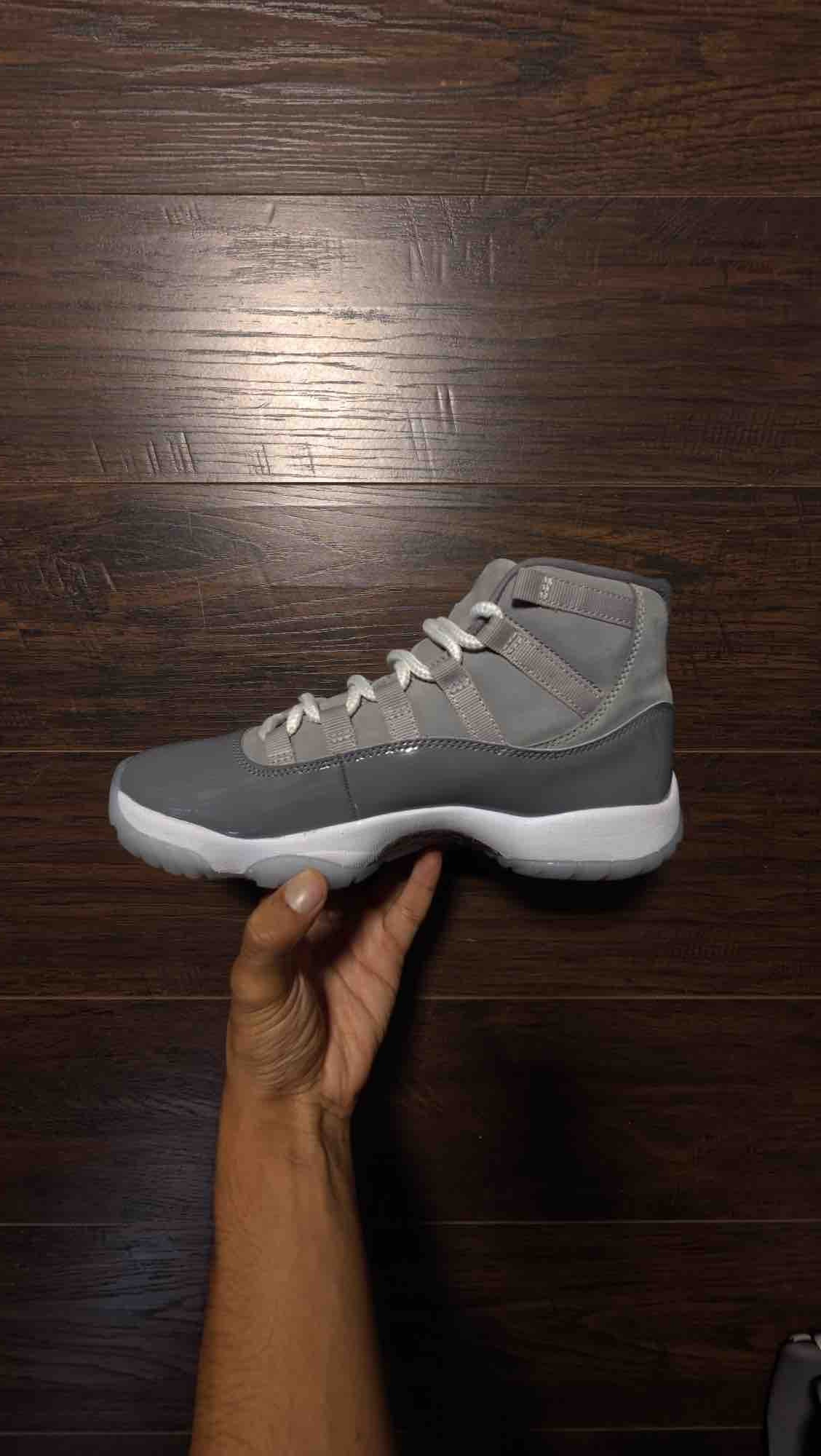 Jordan 11 Retro Cool Grey (2021) [USED] - 6 Y