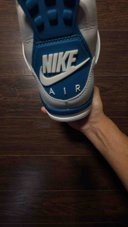 Jordan 4 Retro Military Blue (2024) [USED] - 10.5 M