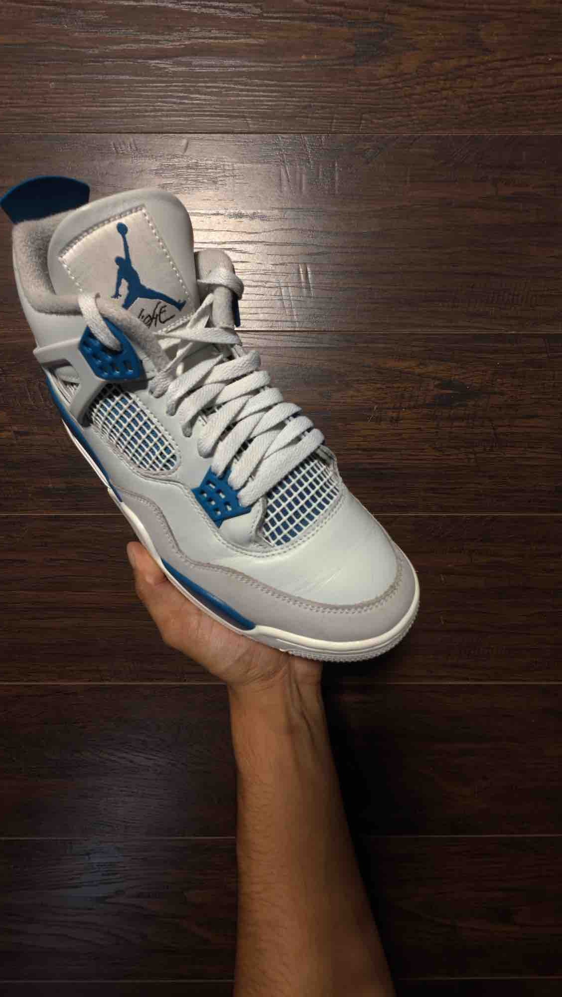 Jordan 4 Retro Military Blue (2024) [USED] - 10.5 M