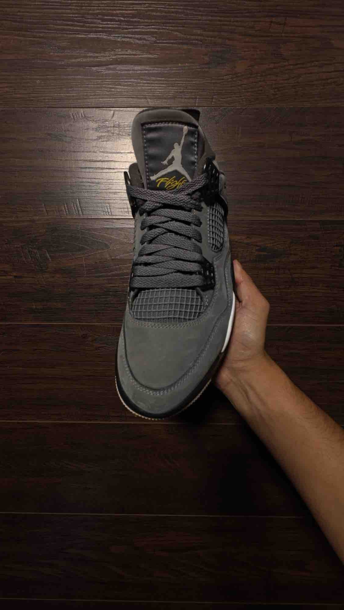 Jordan 4 Retro Cool Grey (2019) [USED] - 10.5 M