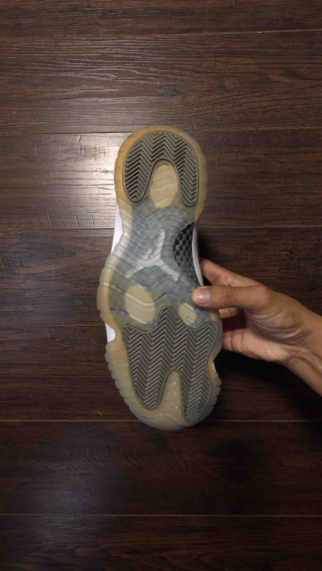 Jordan 11 Retro Cool Grey (2021) [USED] - 10 M