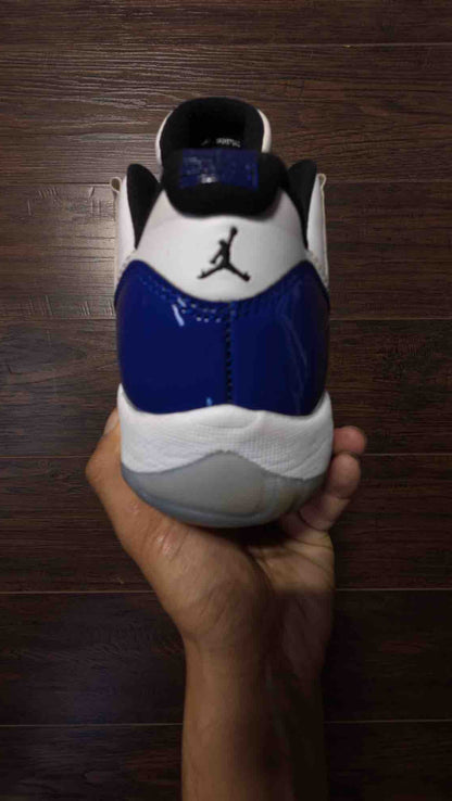 Jordan 11 Retro Low White Concord (Women's) [USED] - 10 M