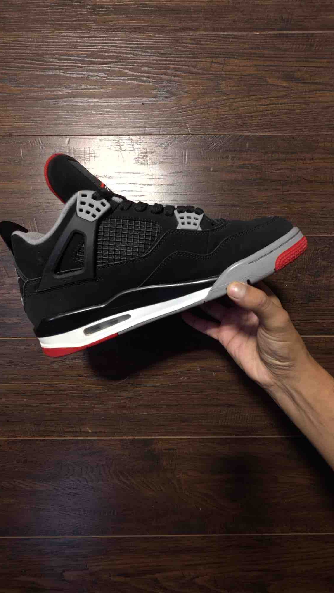 Jordan 4 Retro Bred (2019) [USED] - 11 M