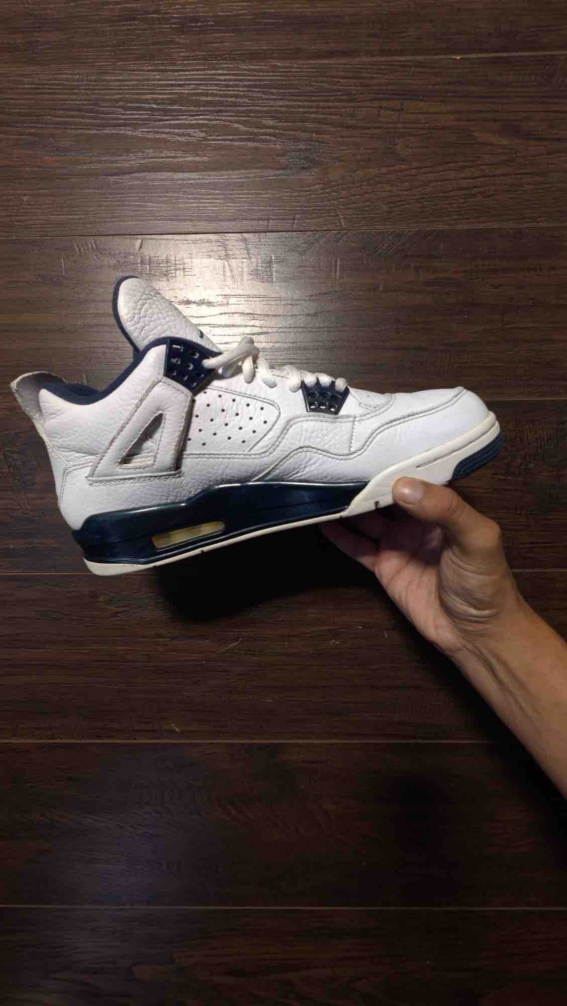 Jordan 4 Retro Columbia (2015) [USED] - 8.5 M