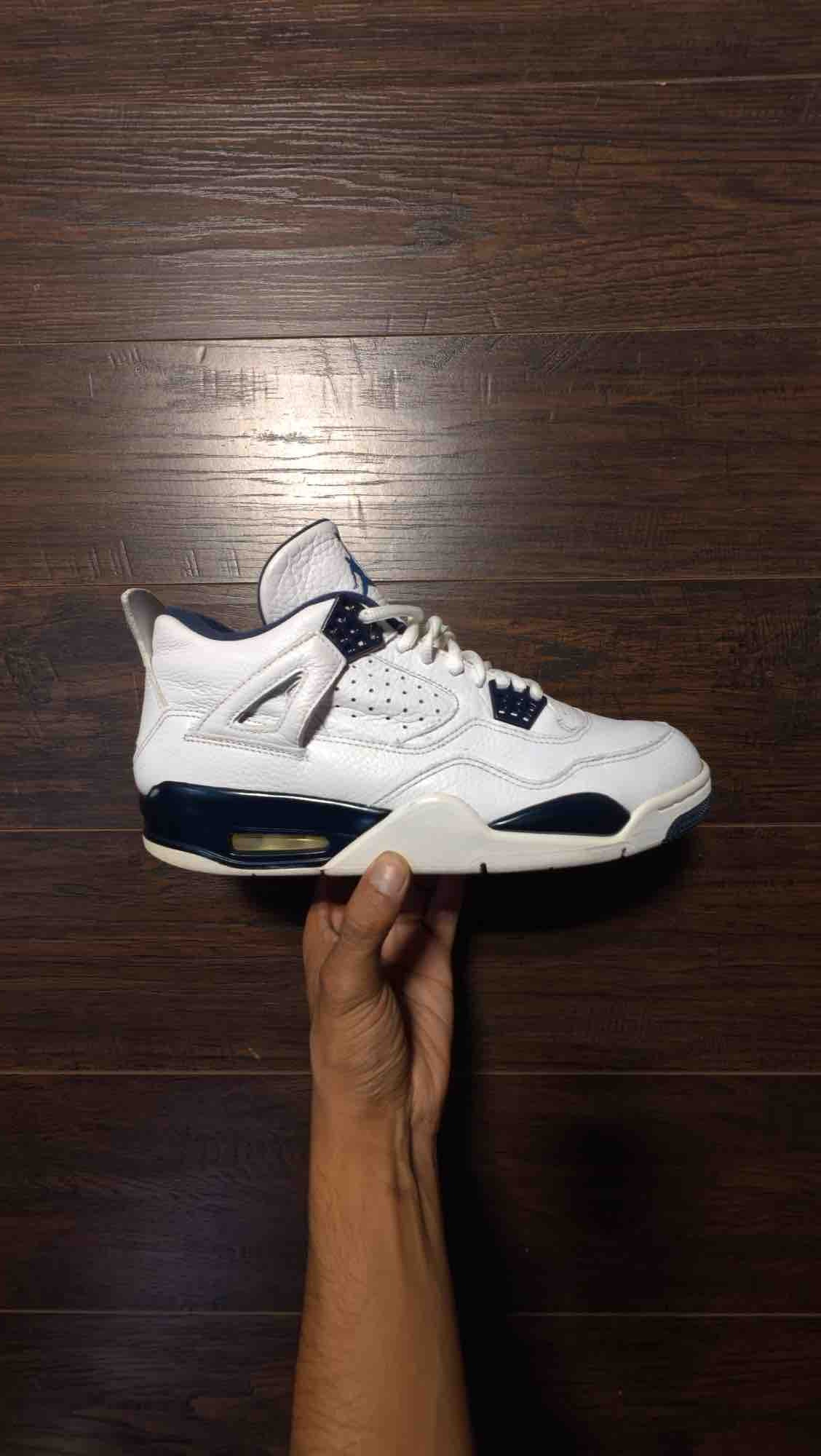 Jordan 4 Retro Columbia (2015) [USED] - 8.5 M