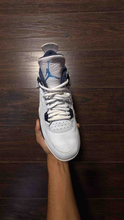 Jordan 4 Retro Columbia (2015) [USED] - 8.5 M