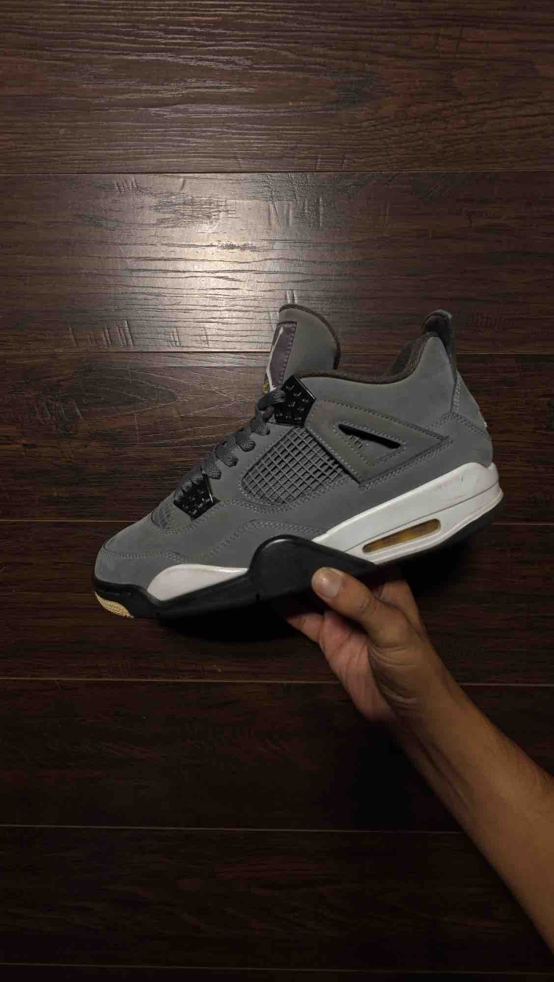 Jordan 4 Retro Cool Grey (2019) [USED] - 8 M