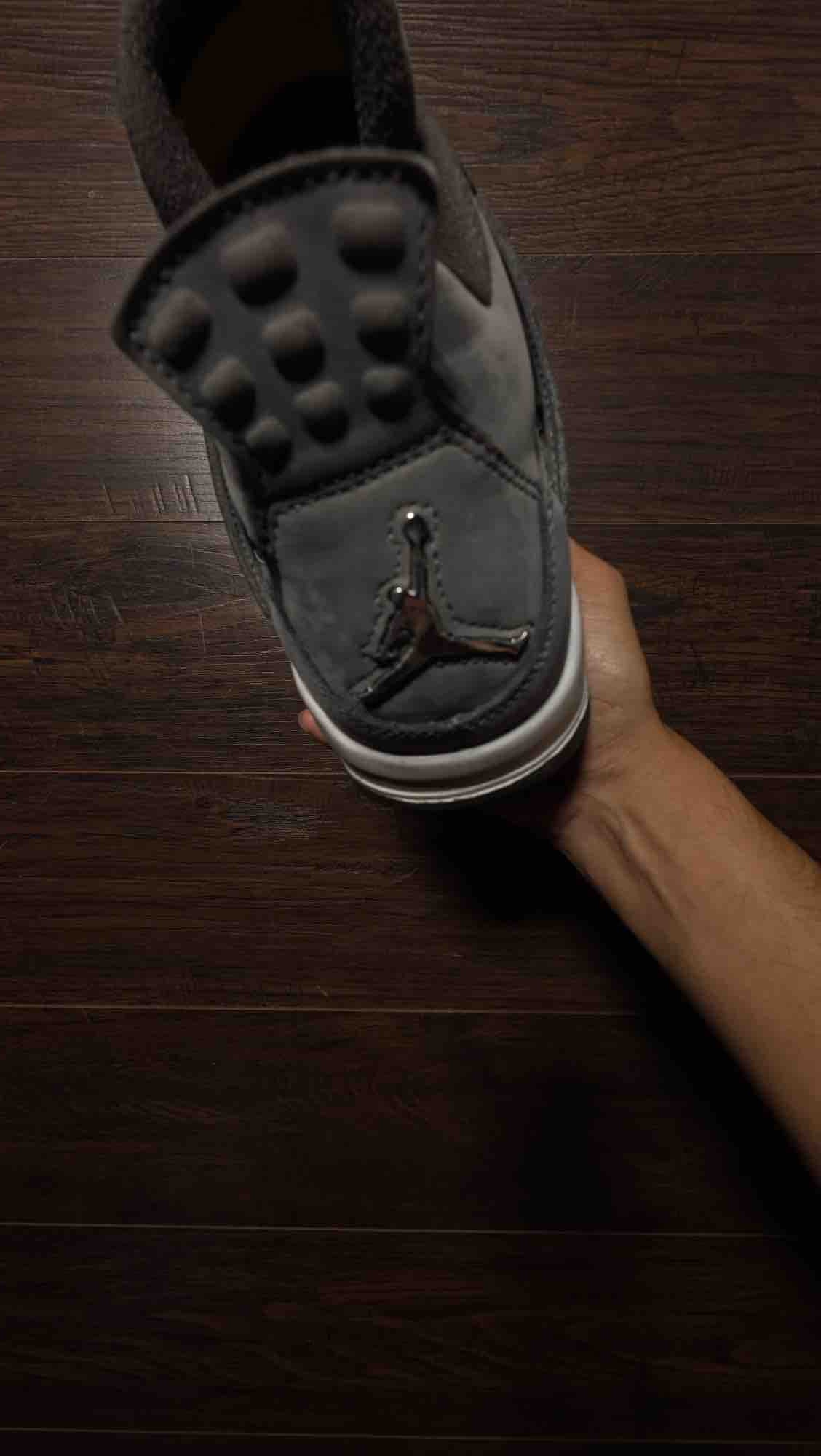 Jordan 4 Retro Cool Grey (2019) [USED] - 8 M