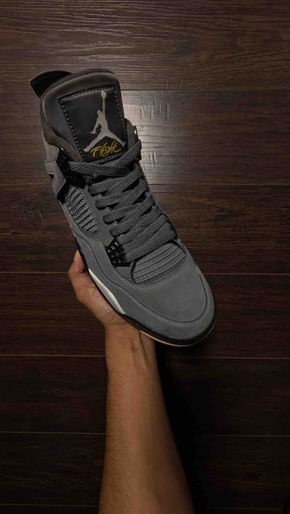 Jordan 4 Retro Cool Grey (2019) [USED] - 8 M