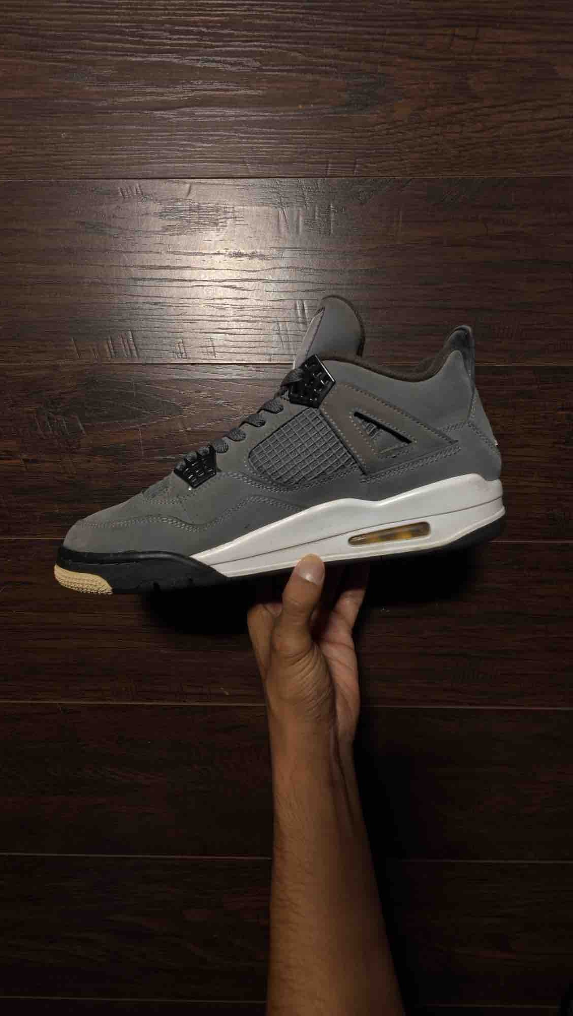 Jordan 4 Retro Cool Grey (2019) [USED] - 8 M