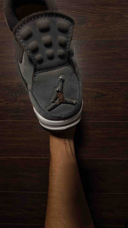 Jordan 4 Retro Cool Grey (2019) [USED] - 8 M