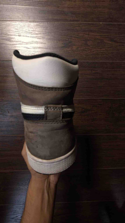 Jordan 1 Retro High OG Dark Mocha [USED] - 9.5 M