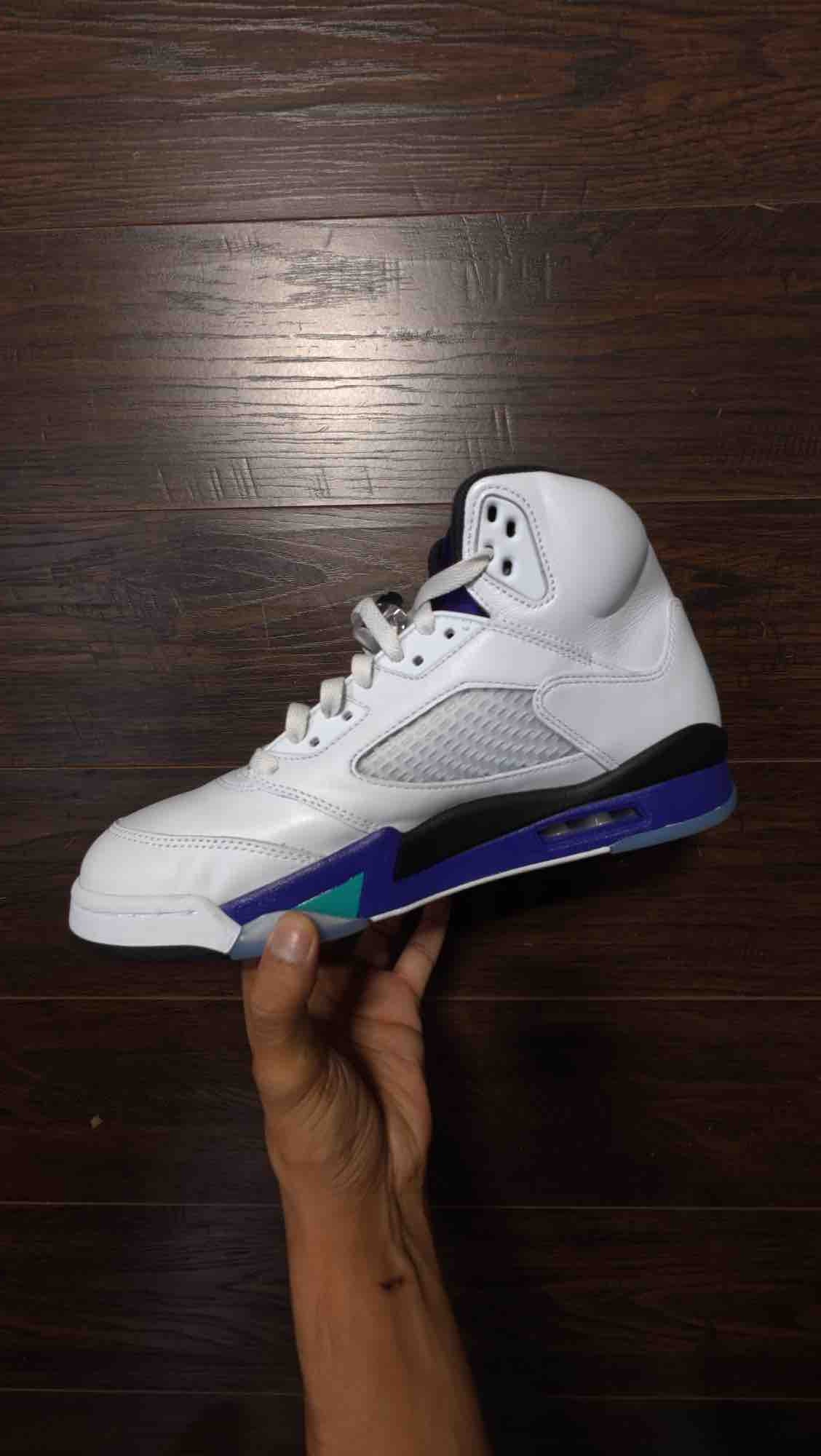 Jordan 5 Retro Grape (2025) [USED] - 9.5 M