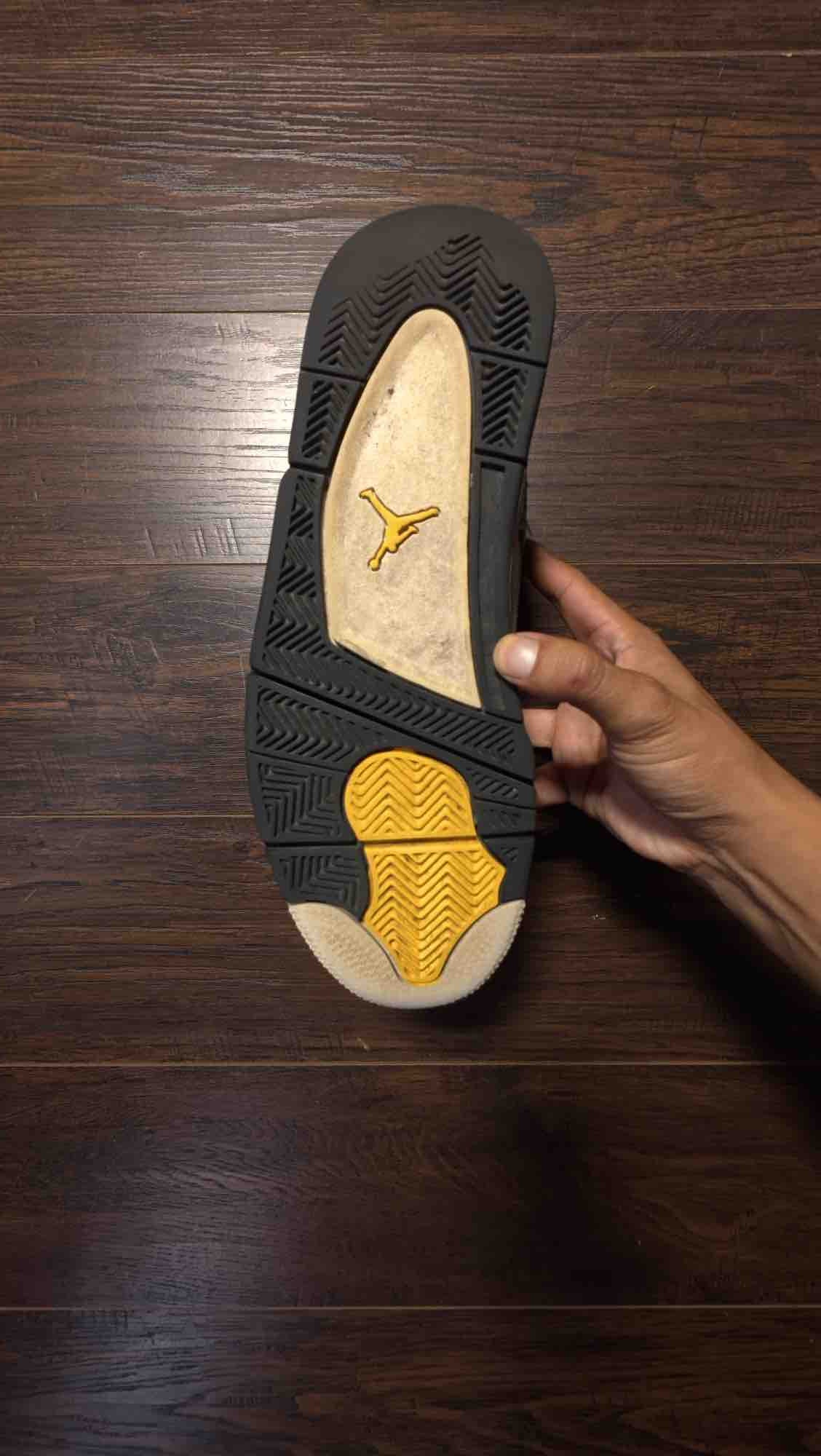 Jordan 4 Retro Cool Grey (2019) [USED] - 9.5 M