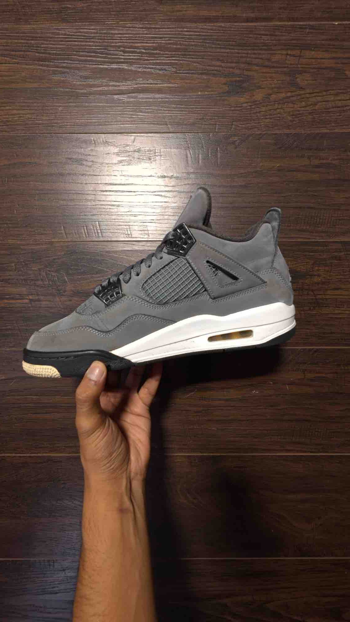 Jordan 4 Retro Cool Grey (2019) [USED] - 9.5 M