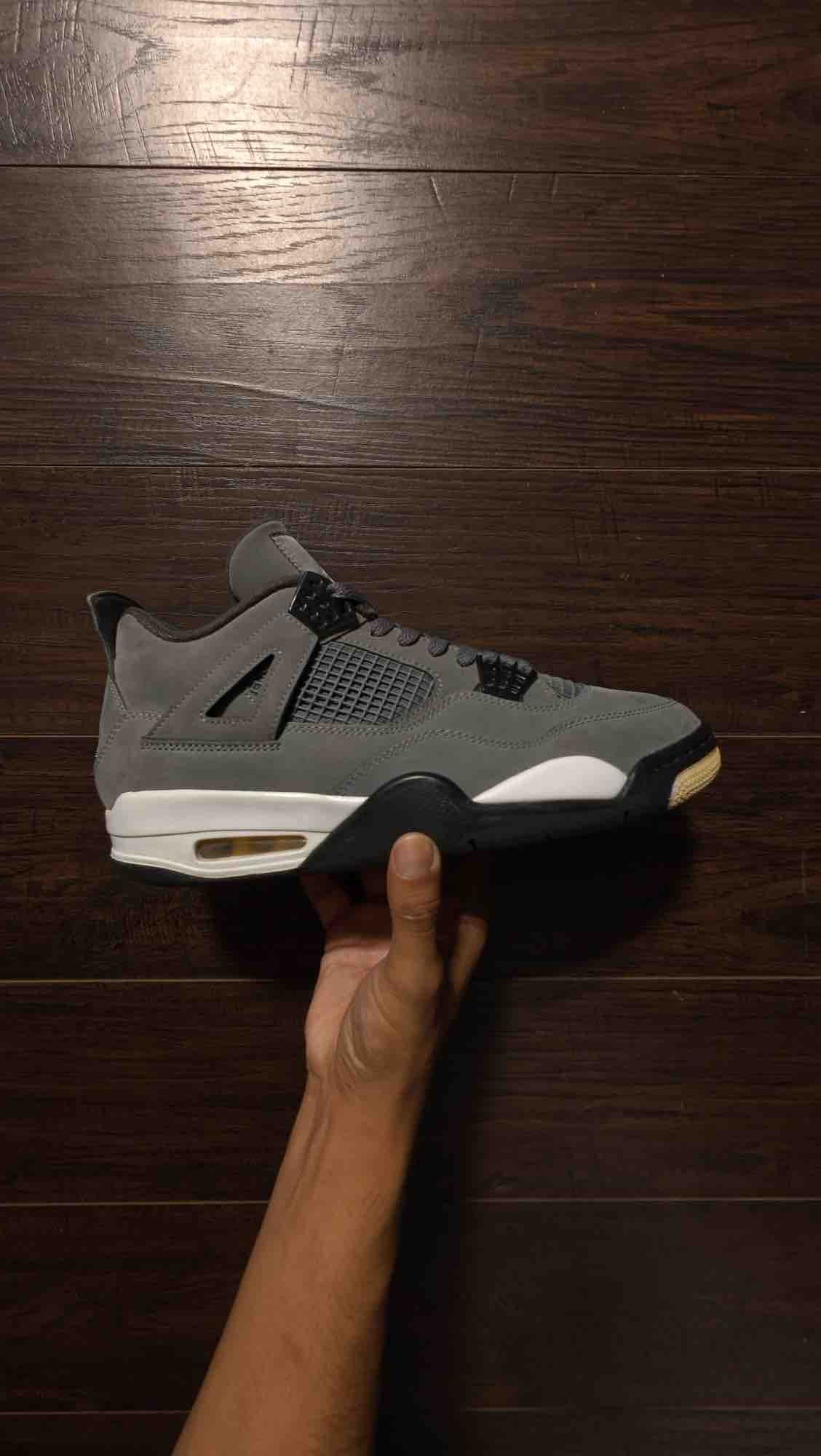 Jordan 4 Retro Cool Grey (2019) [USED] - 10 M