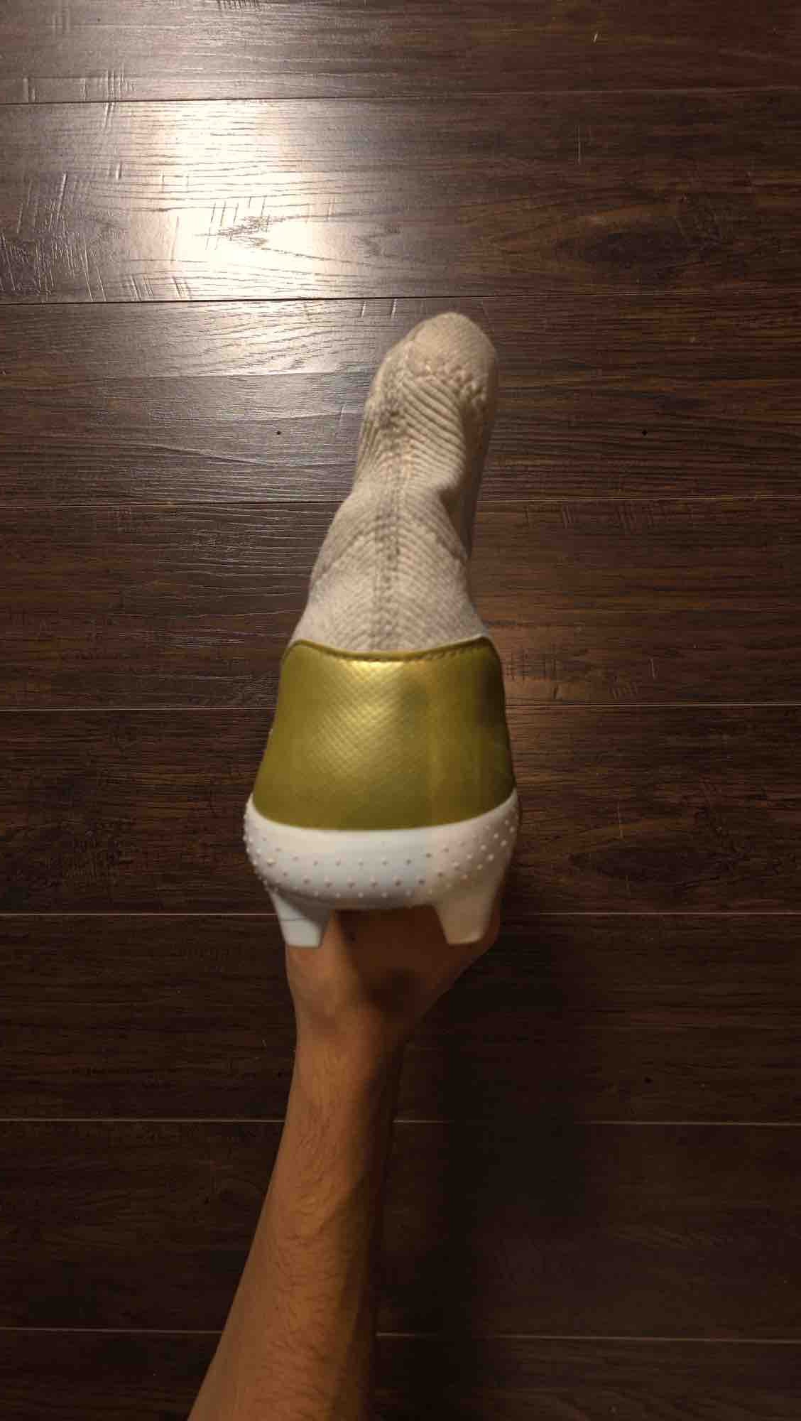 adidas Predator Mutator 20.1 SG Cloud White Gold Metallic Core Black [USED] - 11 M