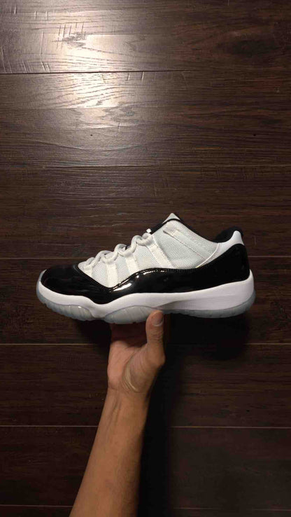 Jordan 11 Retro Low Concord [NEW] - 9.5 M