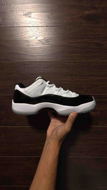 Jordan 11 Retro Low Concord [NEW] - 9.5 M
