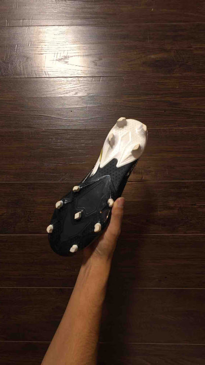 adidas Predator Mutator 20.1 SG Cloud White Gold Metallic Core Black [USED] - 11 M