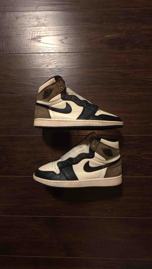 Jordan 1 Retro High OG Dark Mocha [USED] - 9.5 M