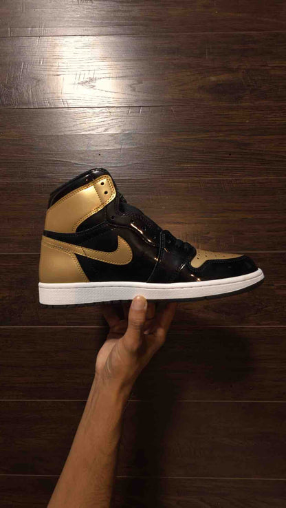 Jordan 1 Retro High NRG Patent Gold Toe [NEW] - 9.5 M