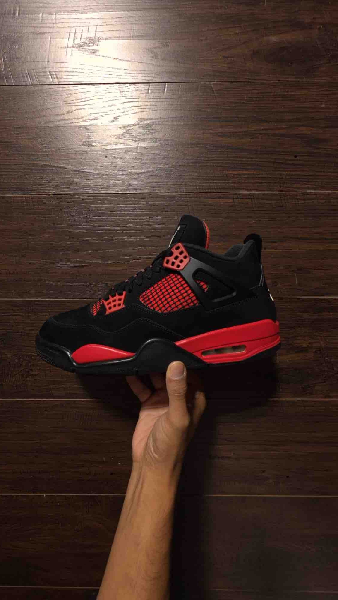 Jordan 4 Retro Red Thunder [USED] - 10 M