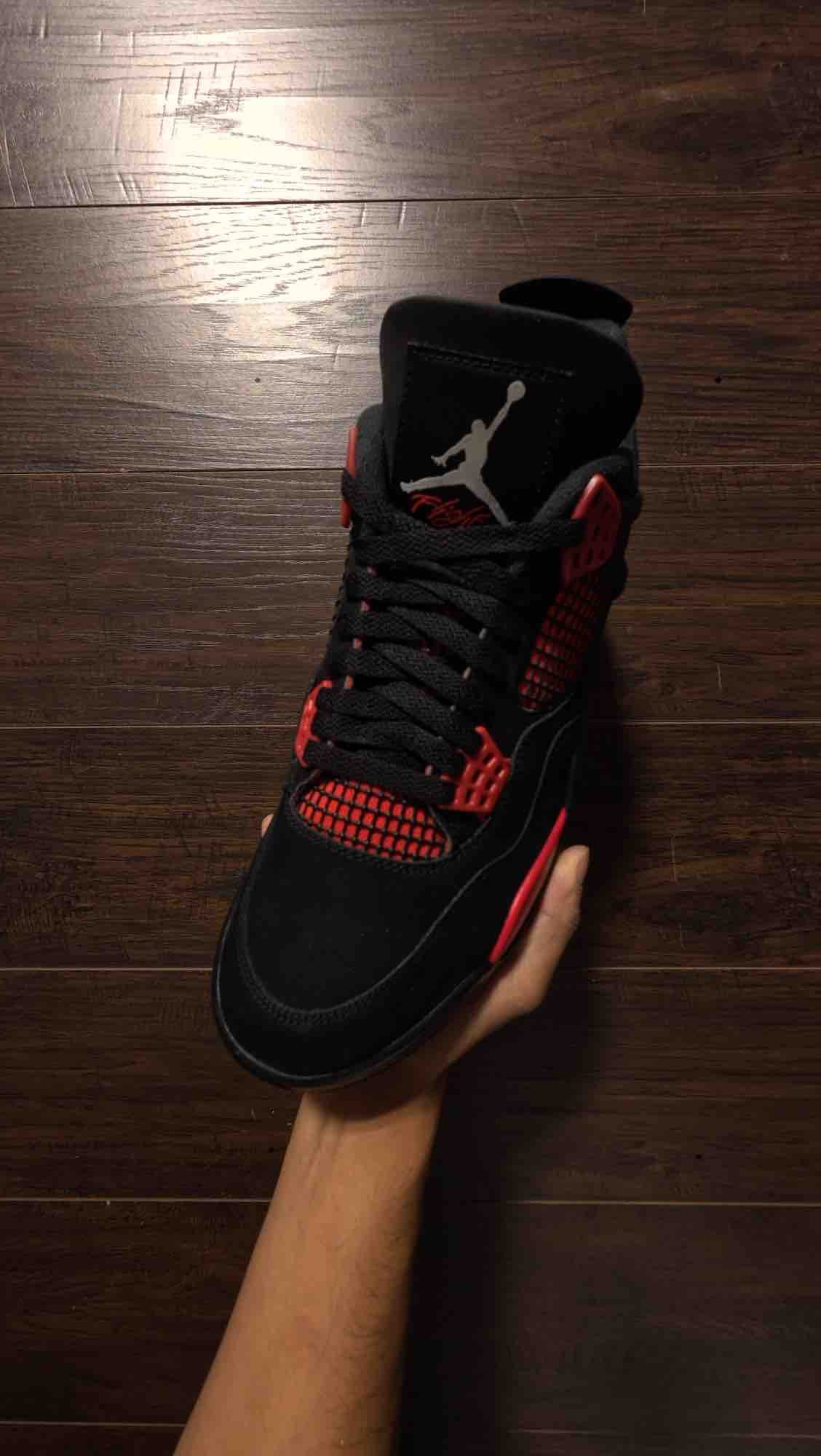 Jordan 4 Retro Red Thunder [USED] - 10 M