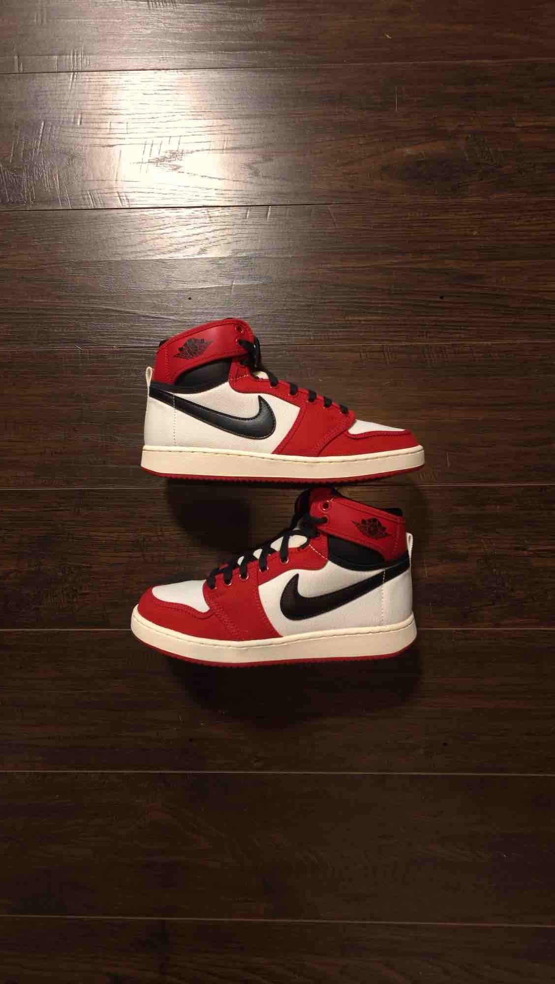 Jordan 1 Retro AJKO Chicago (2021) [NEW] - 7.5 M