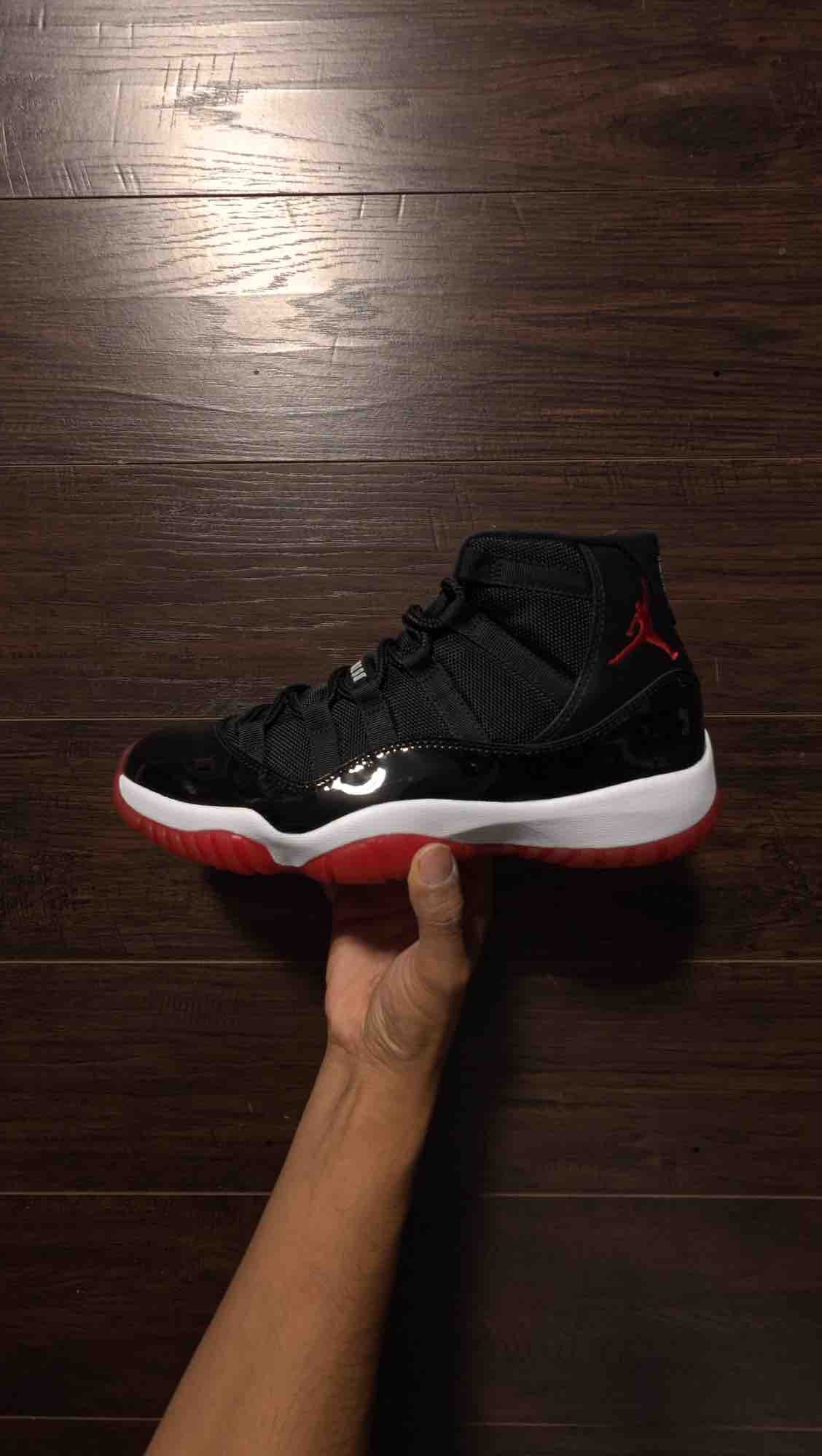 Jordan 11 Retro Playoffs (2012) [NEW] - 9.5 M