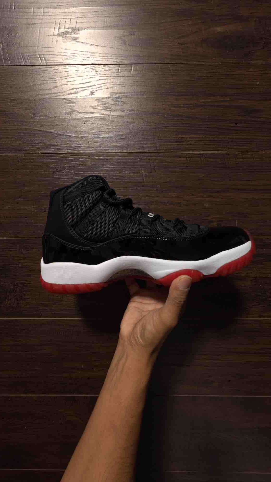 Jordan 11 Retro Playoffs (2012) [NEW] - 9.5 M