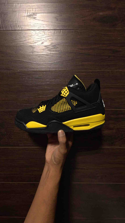 Jordan 4 Retro Thunder (2012) [NEW] - 9.5 M