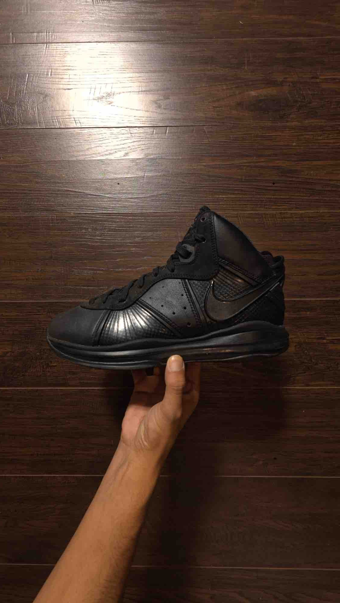 Nike LeBron 8 Blackout [USED] - 10 M