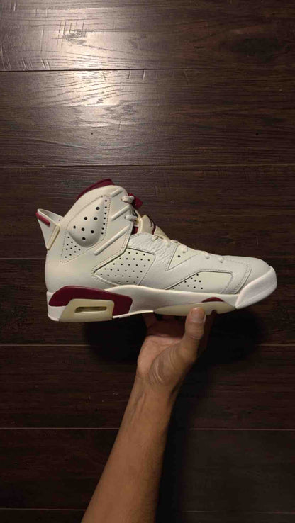 Jordan 6 Retro Maroon (2015) [NEW] - 9.5 M