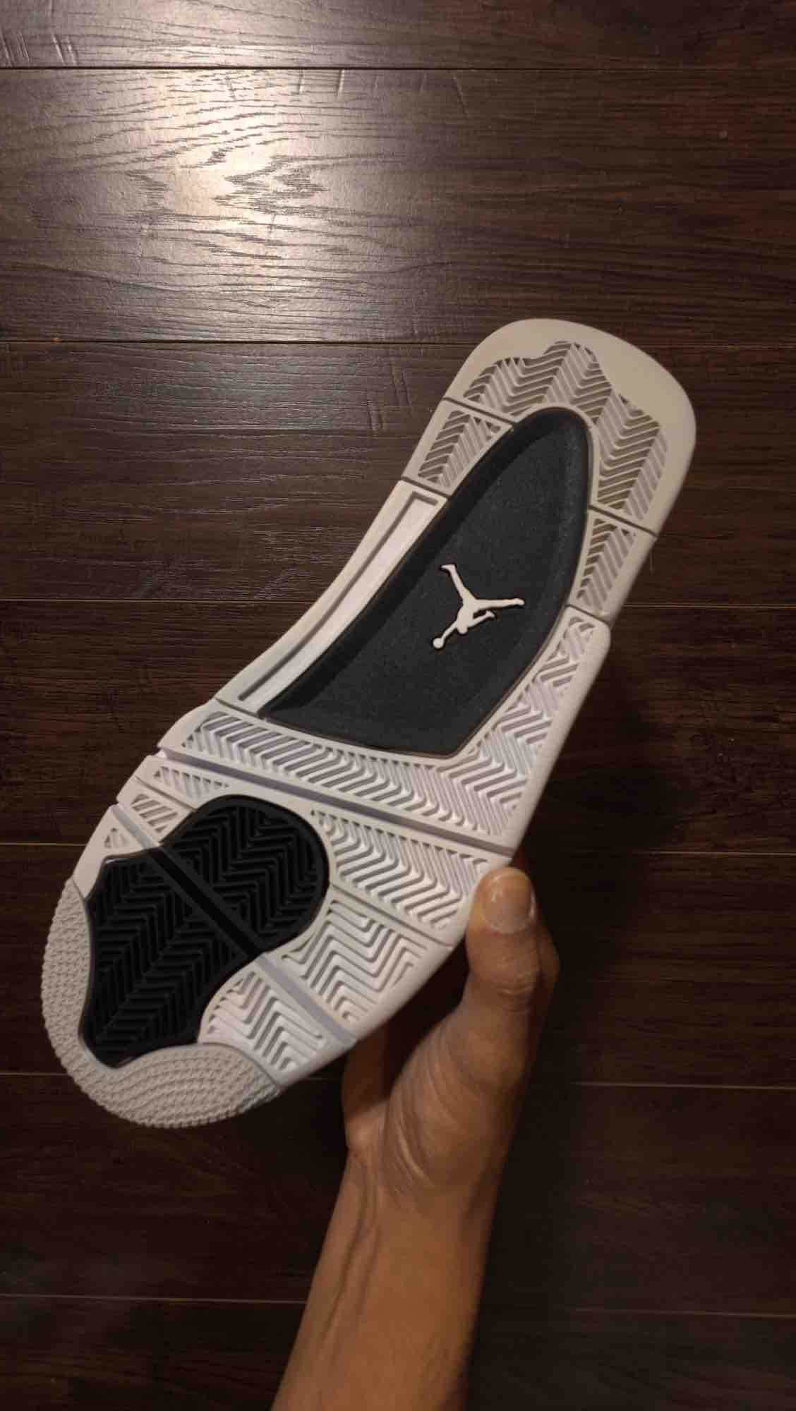 Jordan 4 Retro Military Black [USED] - 12 M